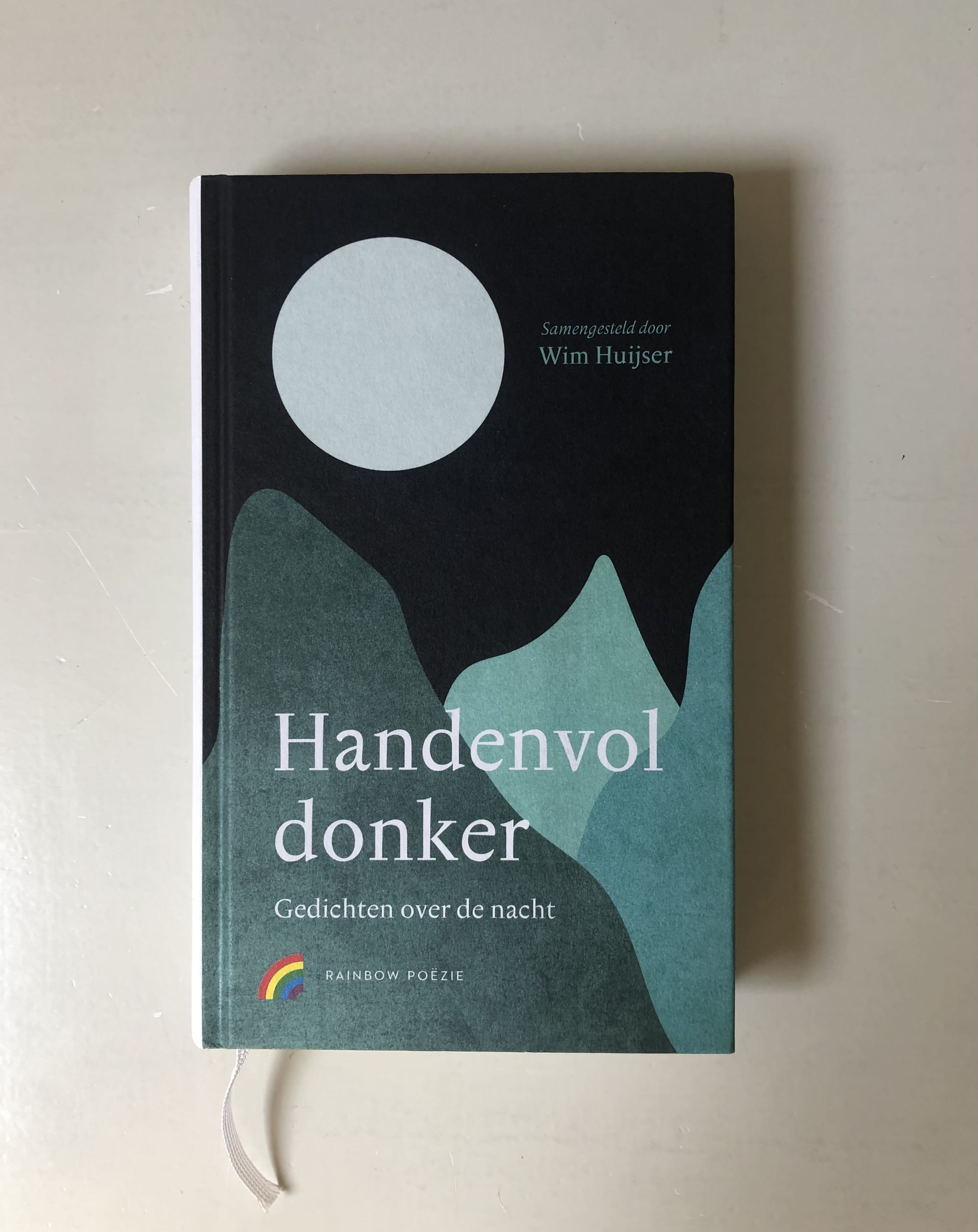 kaft_handenvol_donker.jpg