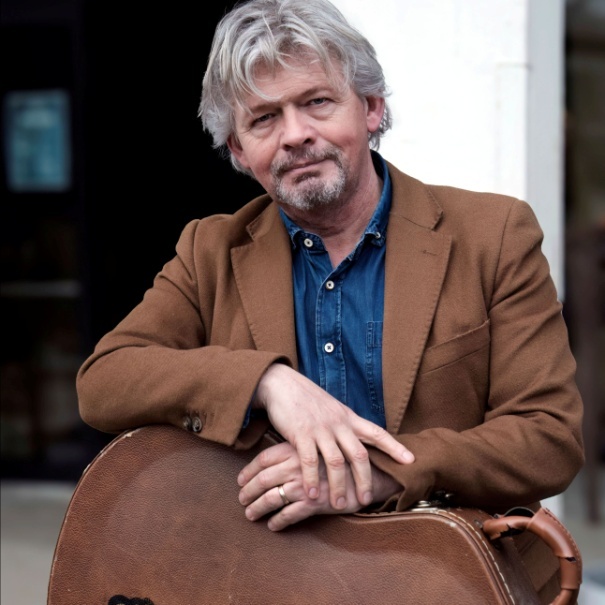 Harry Hendriks, componist/gitarist/zanger